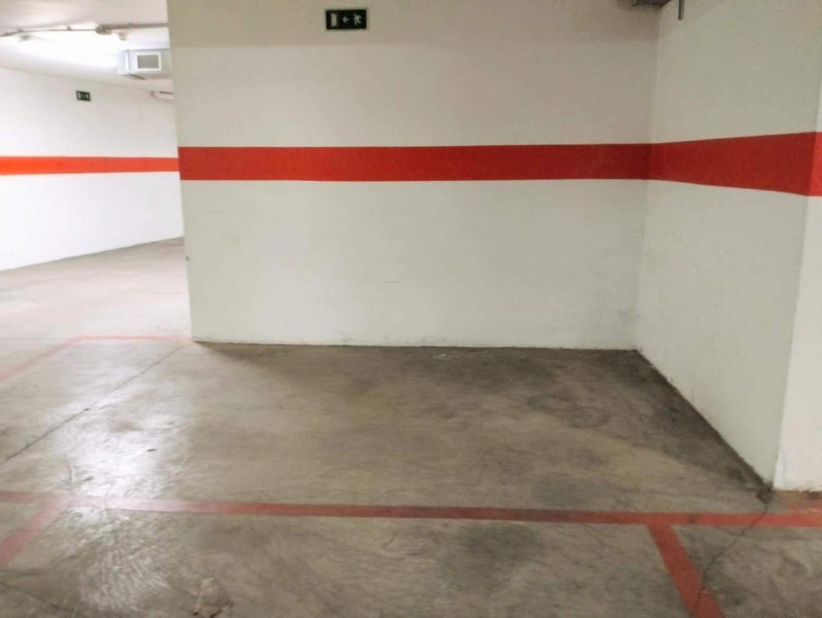 Serenity Retreat At - Free Parking Apartment *